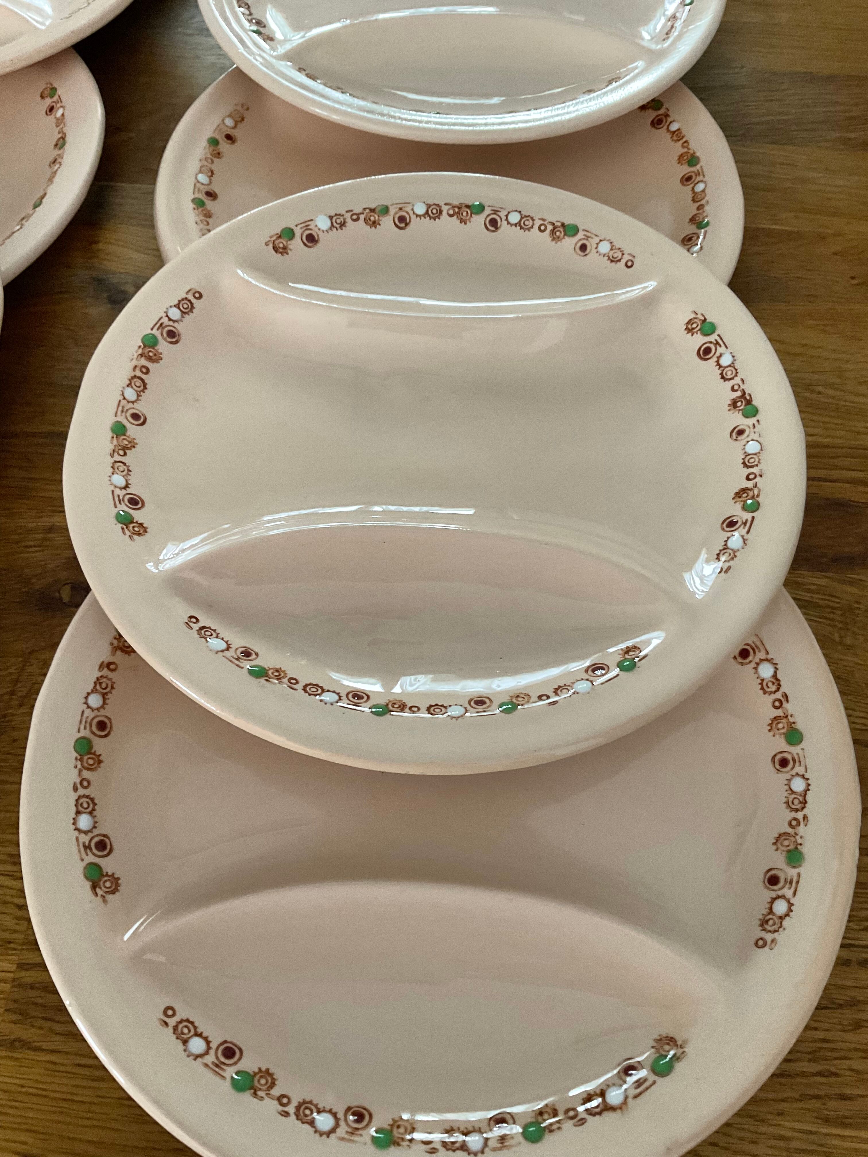 10 vintage asparagus plates Longwy Betty