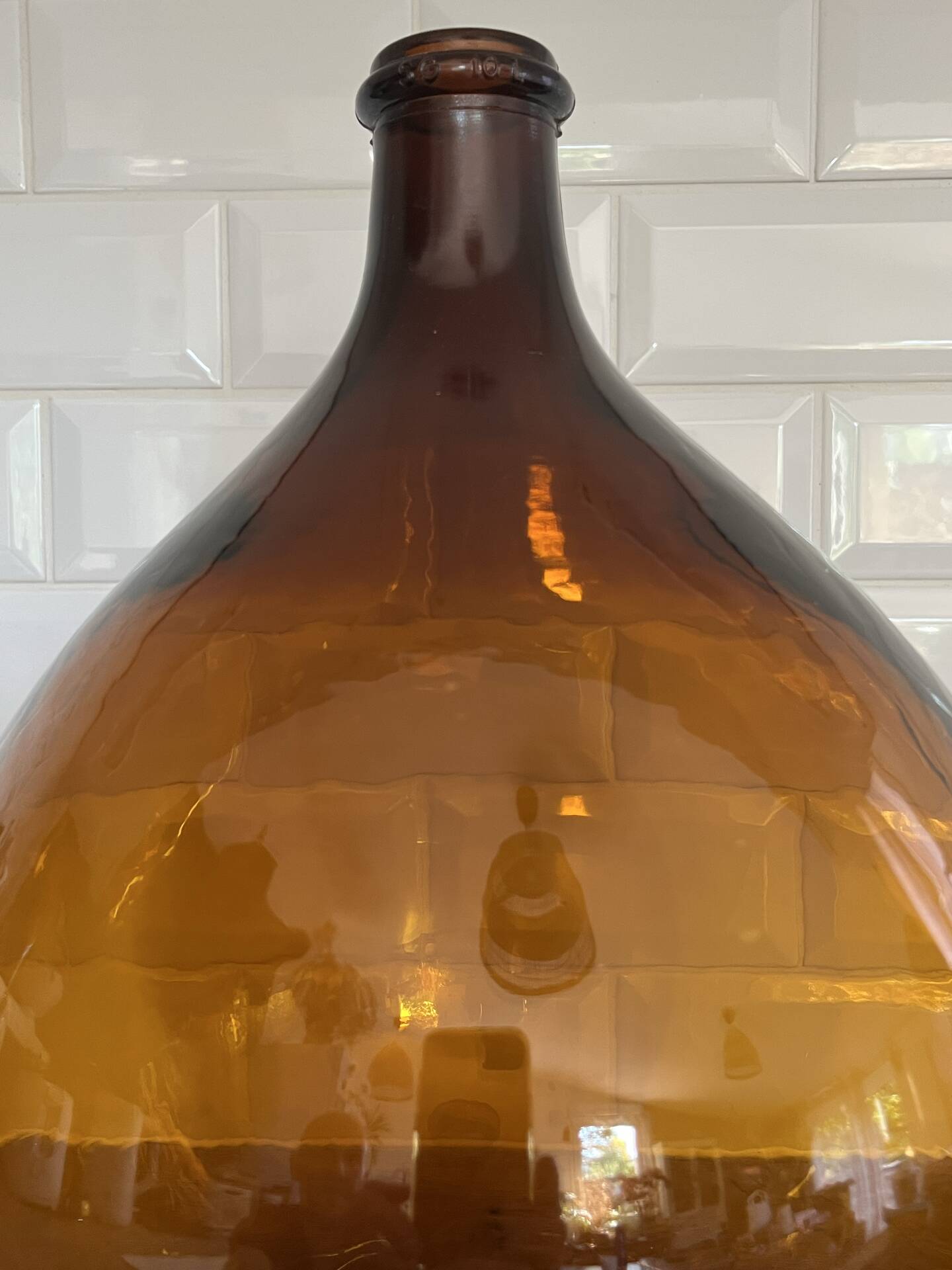 Amber demijohn 10L