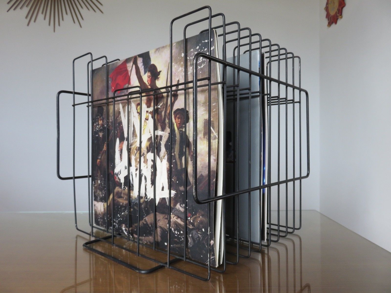 Vinyl rack in black painted metal  1960s