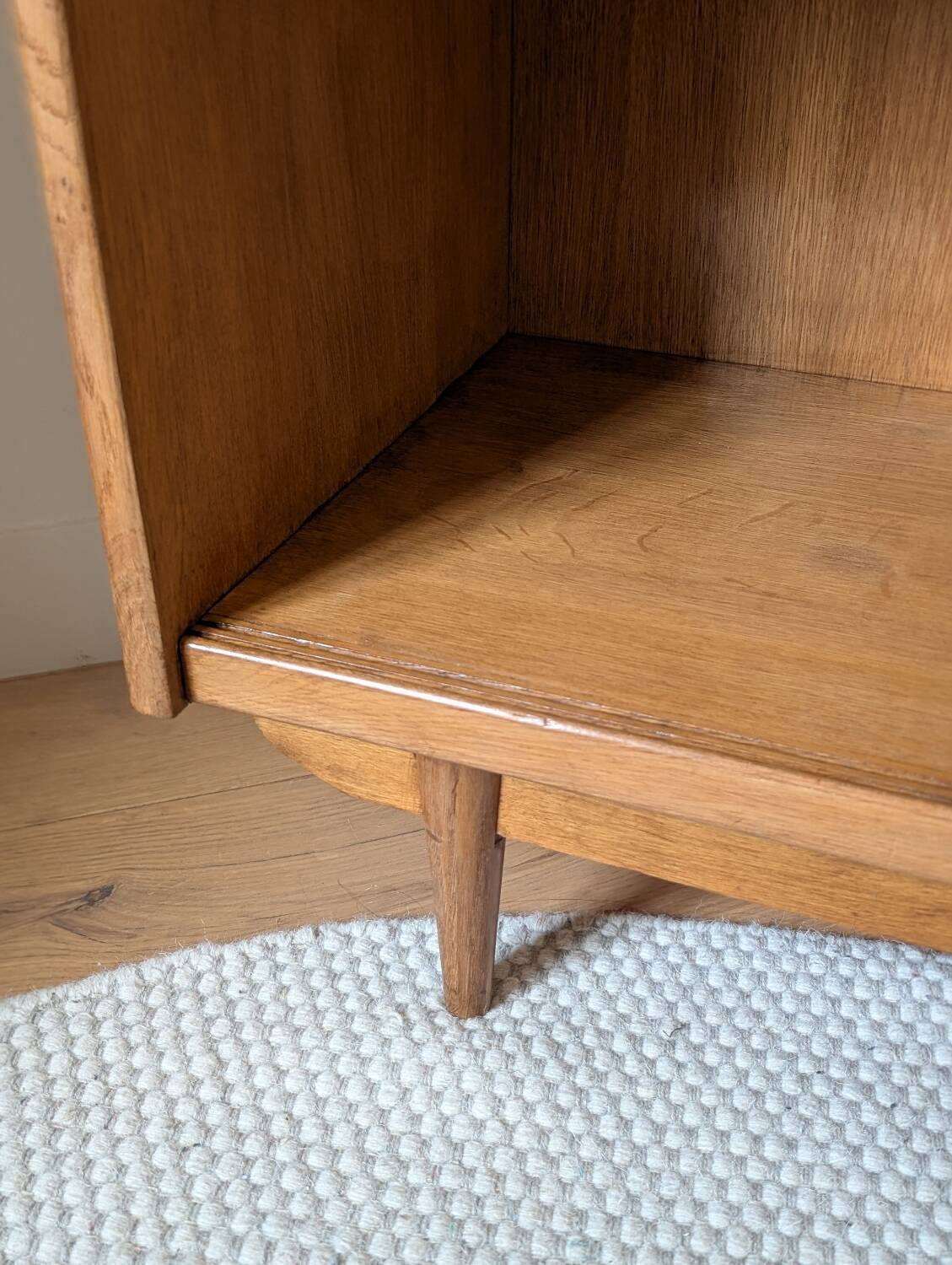 Vintage Danish Scandinavian design bookshelf.