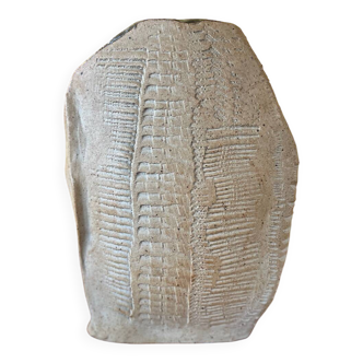 Large scarified brutalist vase in stoneware, La Borne, Francis Arrienon