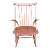Rocking chair scandinave conçu par Illum Wikkels pour Niels Eilersen
