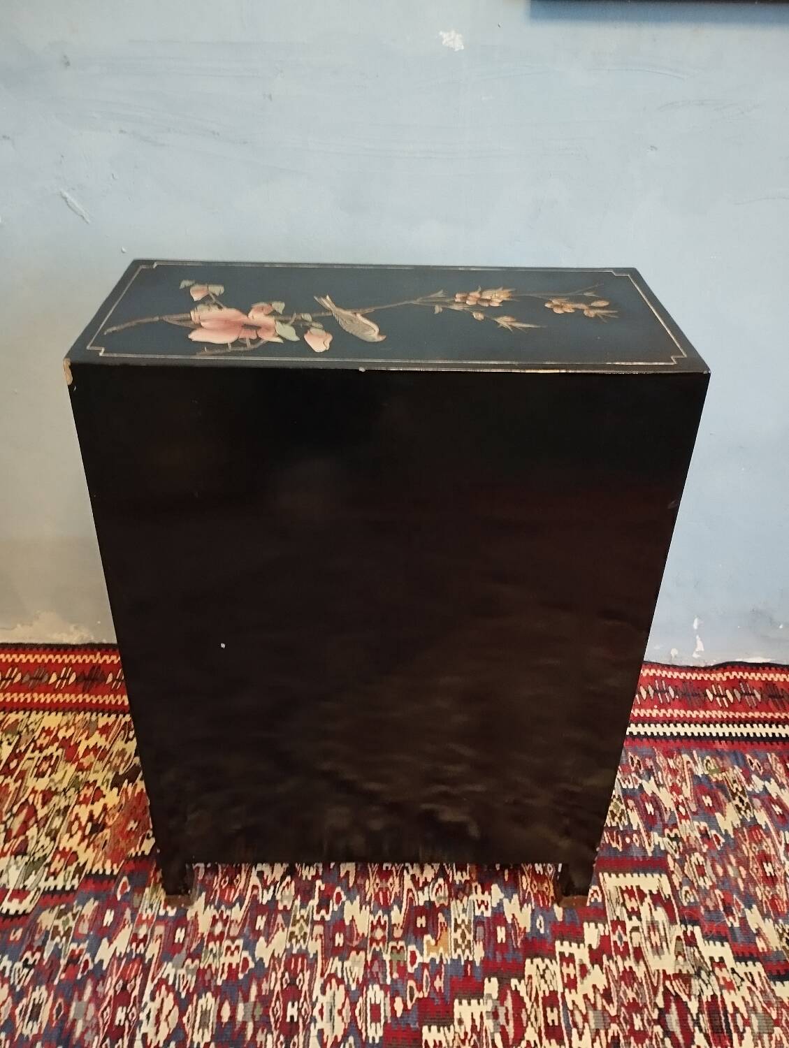 Small Chinese furniture