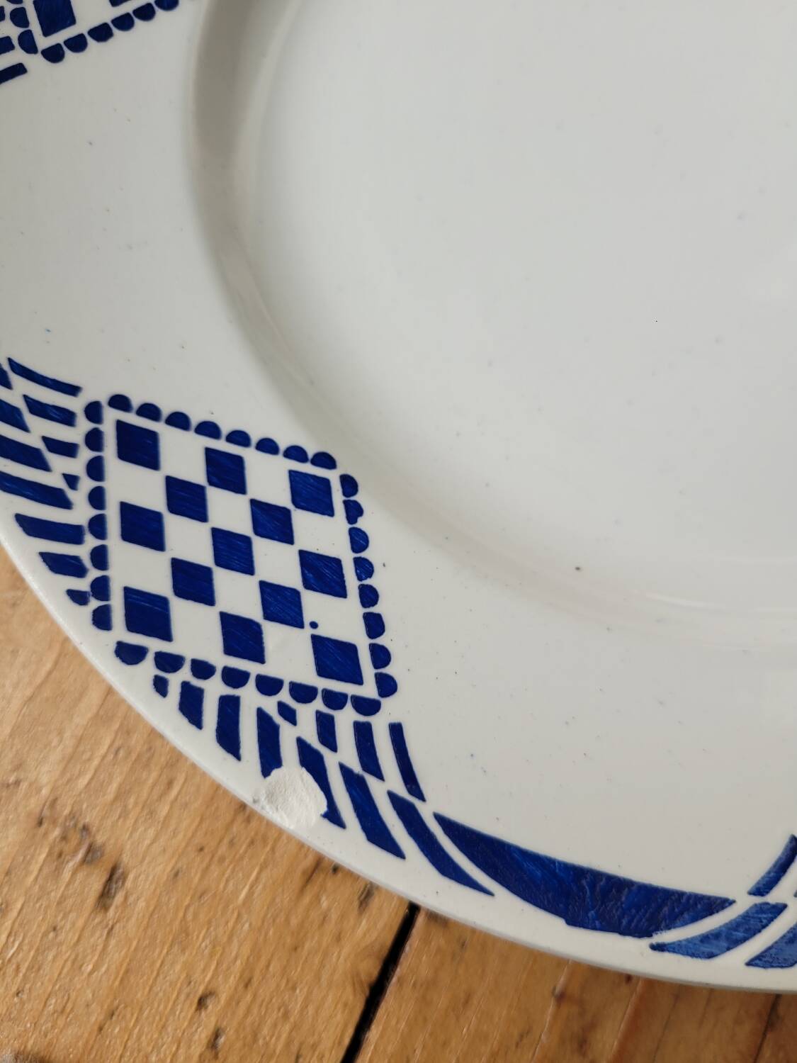 Set of 6 Pantin de Orchies flat plates Moulin des Loups and Hamage