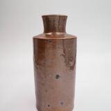 Vase marron en grès