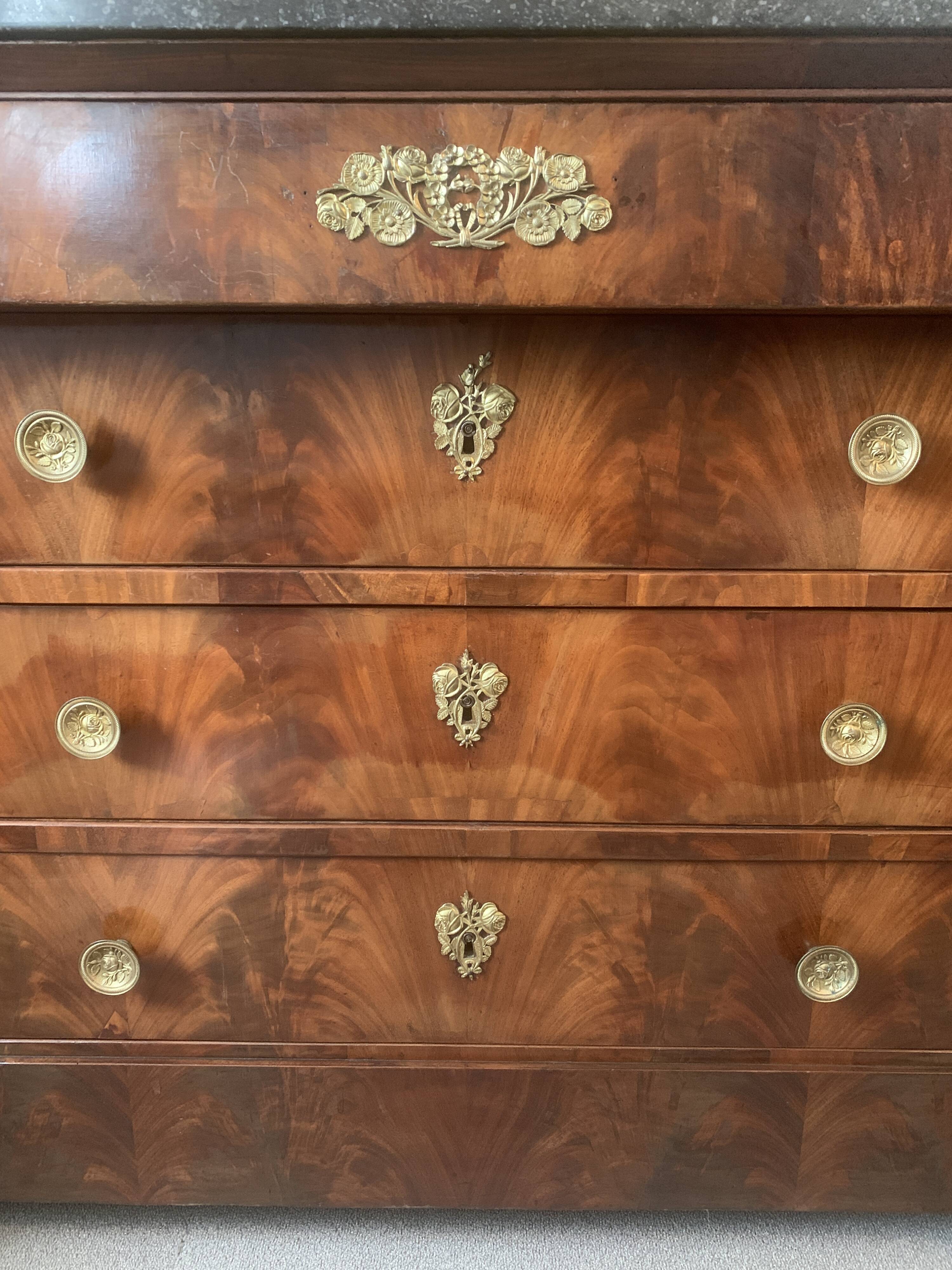 Empire chest of drawers with columns, 19th century mahogany