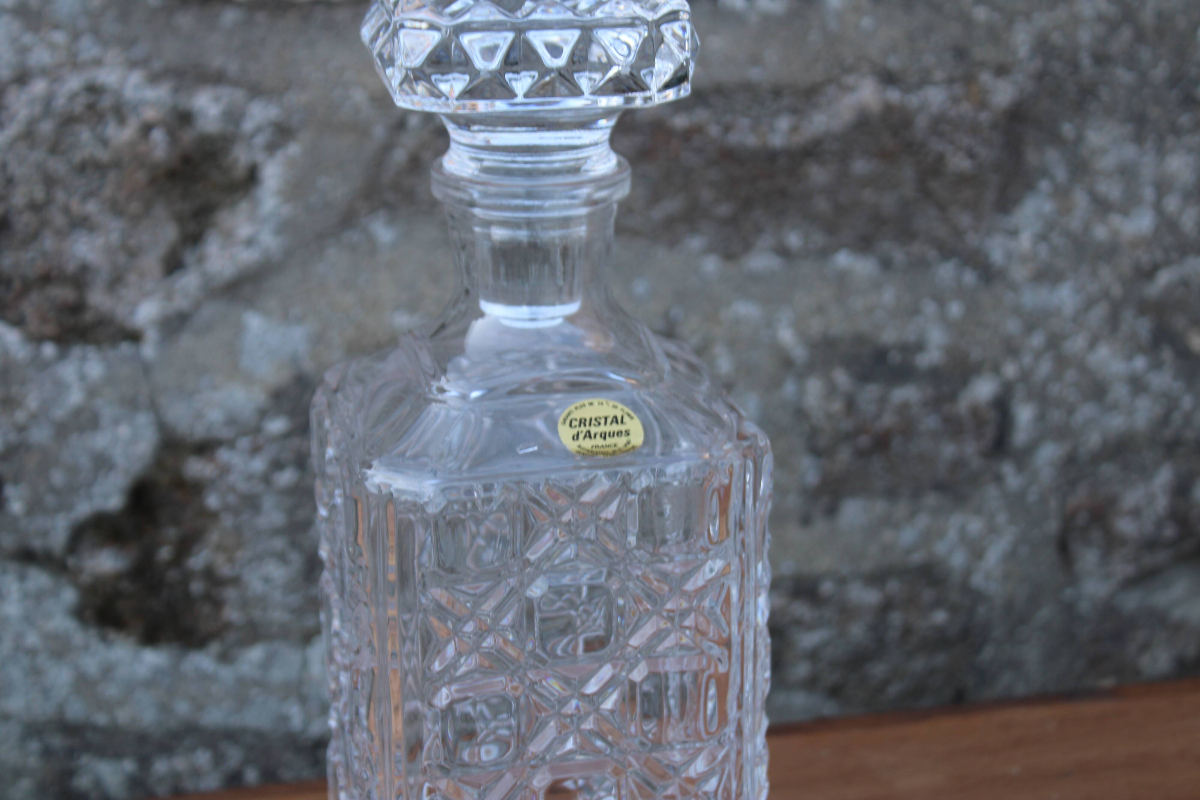 Carafe en Cristal d’Arques – Décanteur verre taillé géométrique
