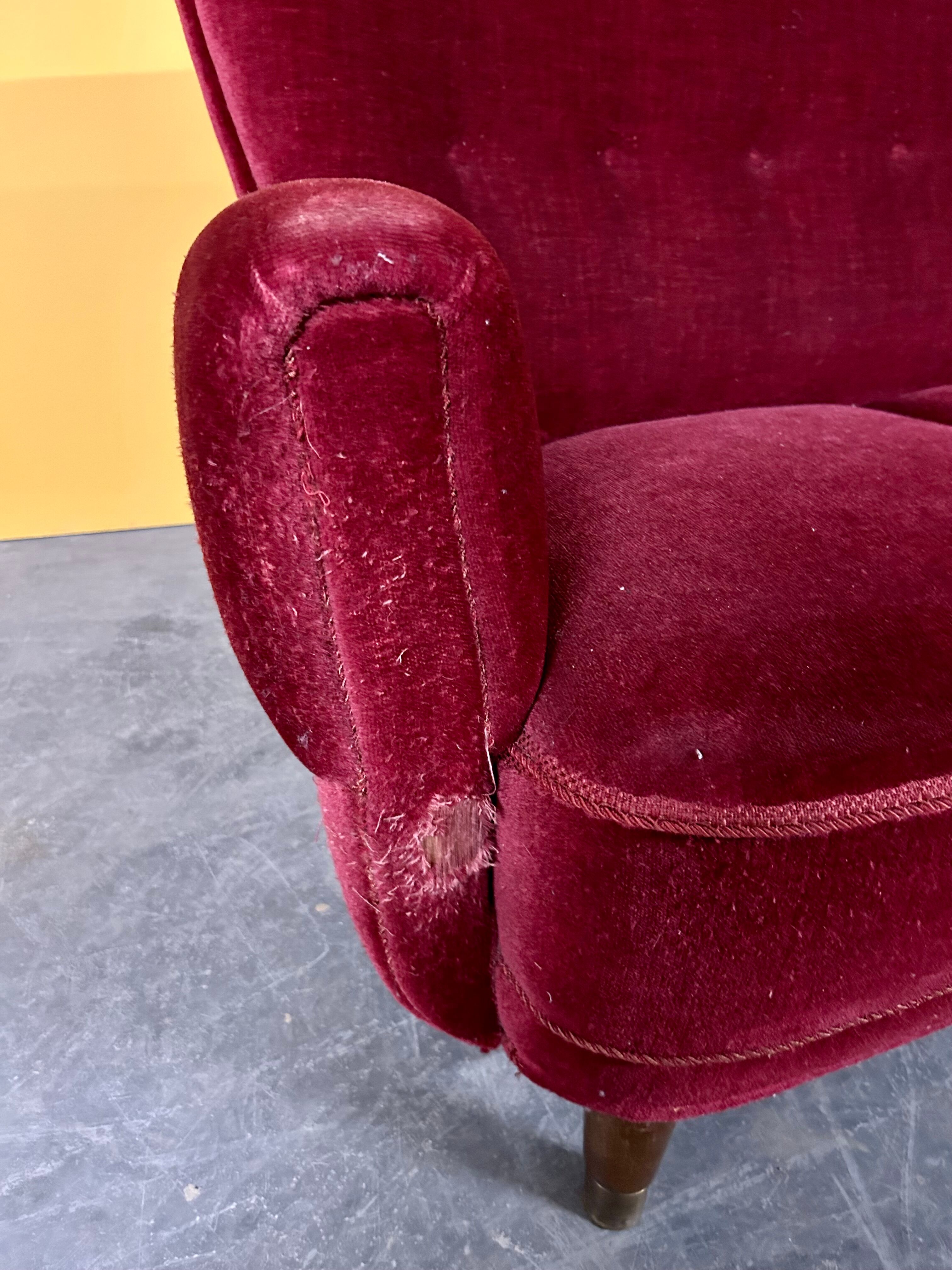 Danish 3 seater velvet curved sofa 1940s