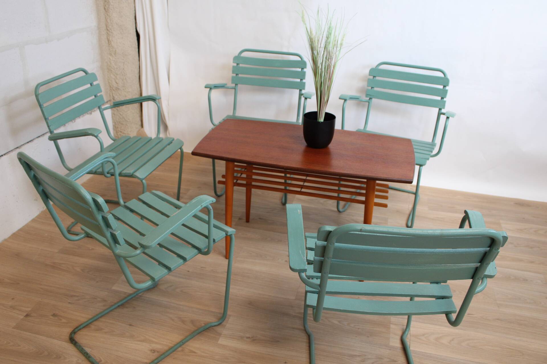 Garden chairs set of 5 in metal and painted stackable wood 1960 denmark