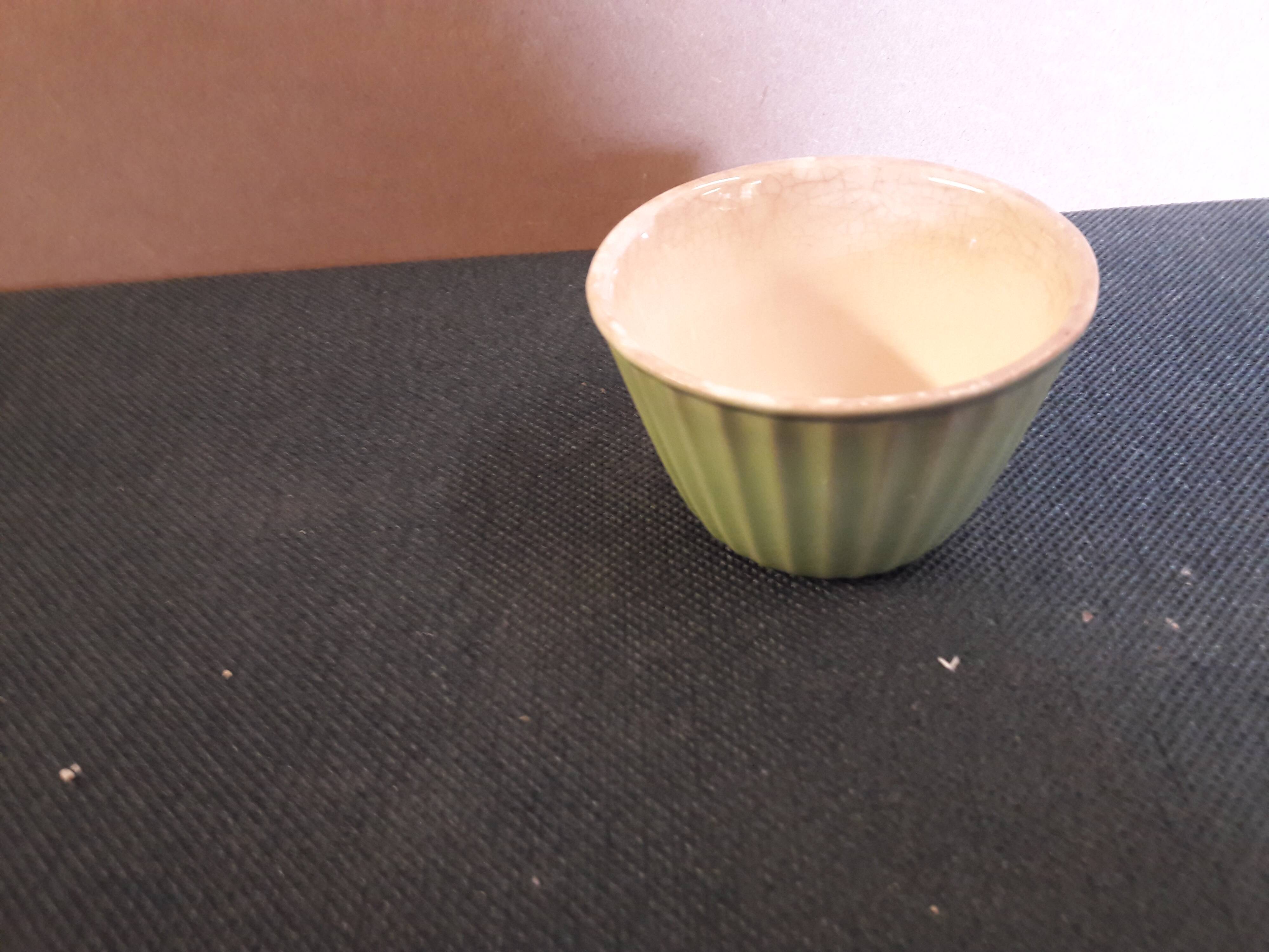 Set of six Villeroy and Boch ramekins