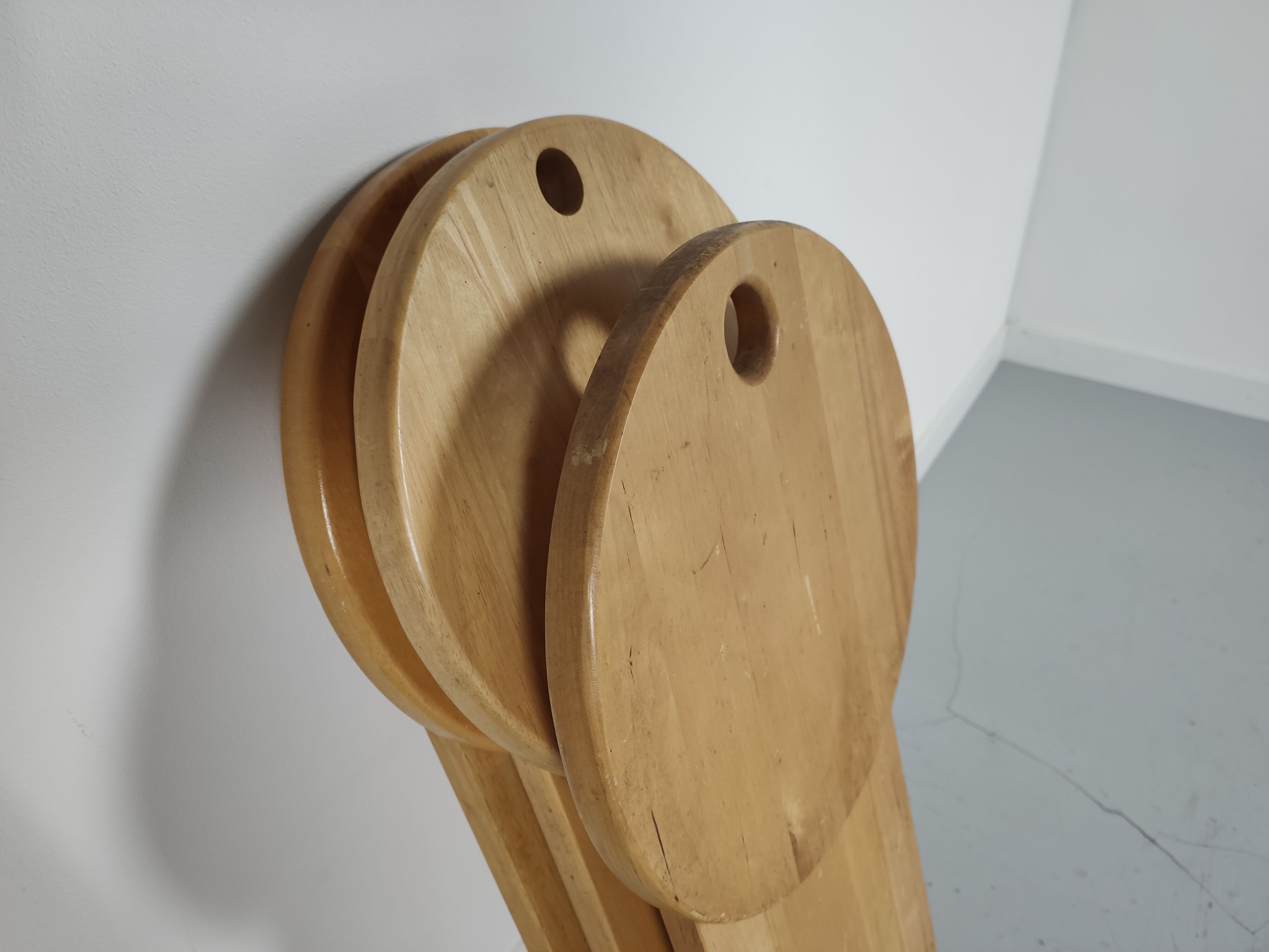 Table set - 3 Roger Tallon 1970s folding stools