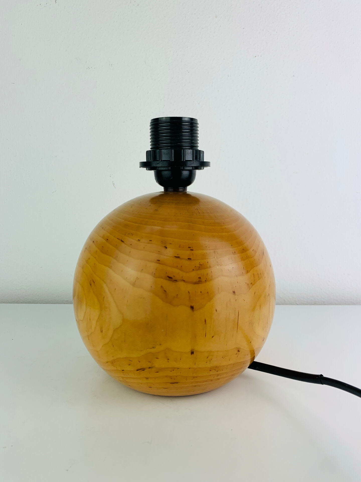 Wooden ball lamp SCE 1980s