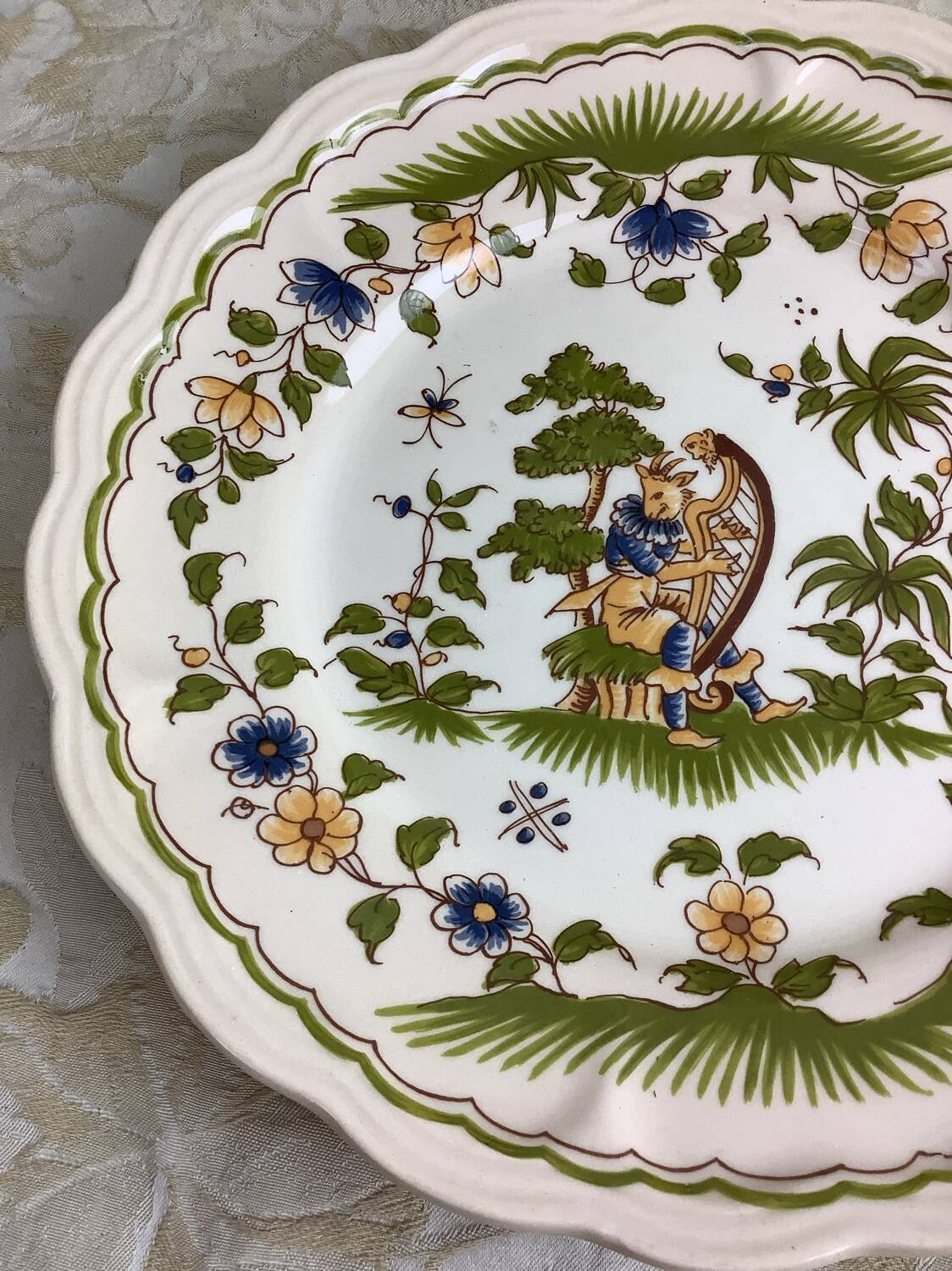 Antique decorative plate Moustiers France