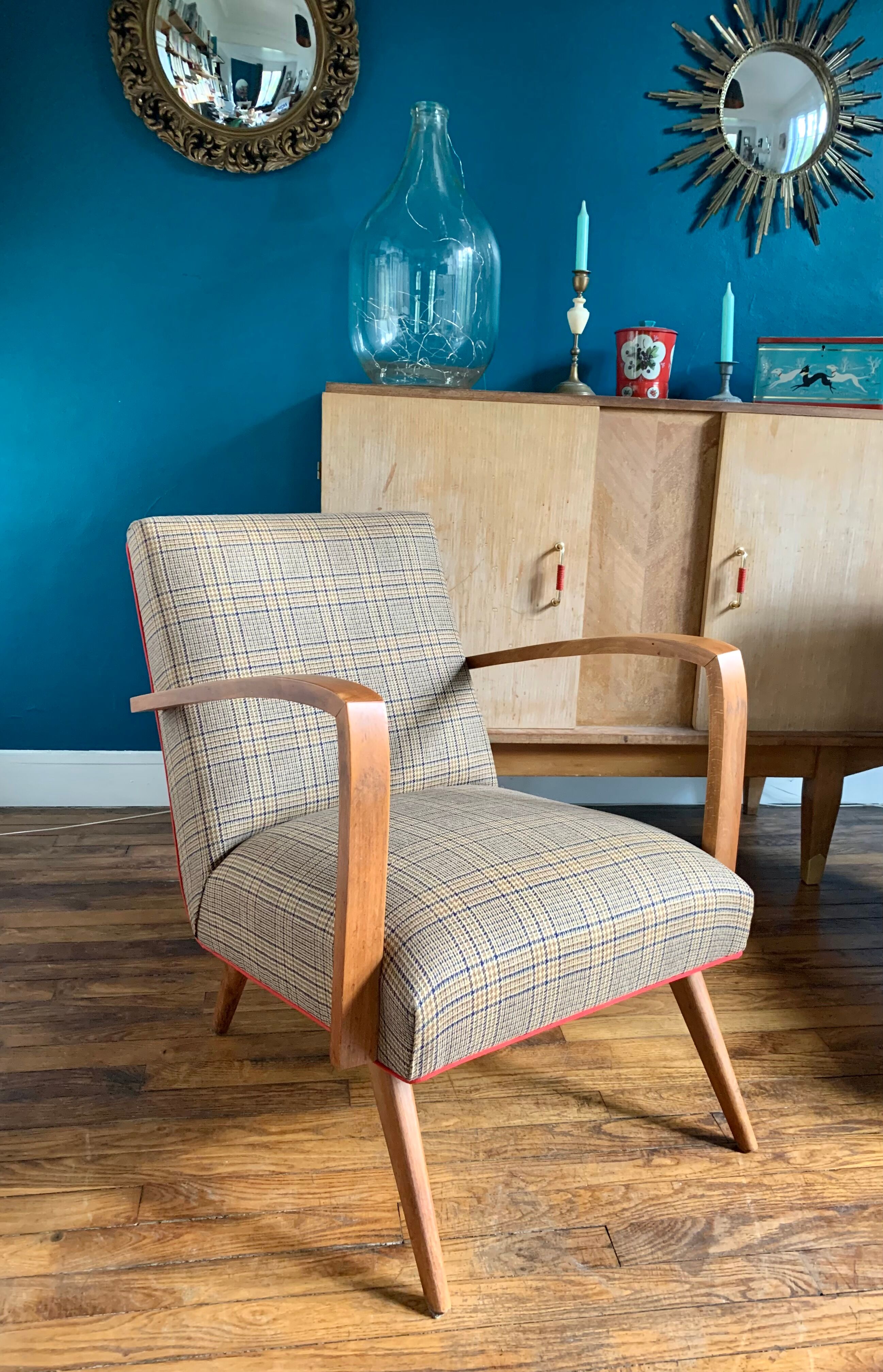 Pair of vintage scottish armchairs