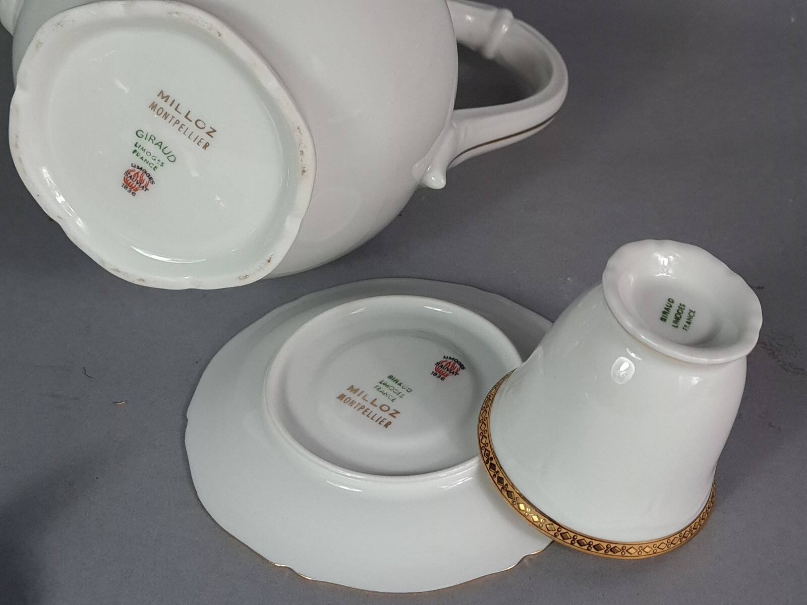 Complete coffee service for 6 people, Giraud Limoges lotus-shaped porcelain C749