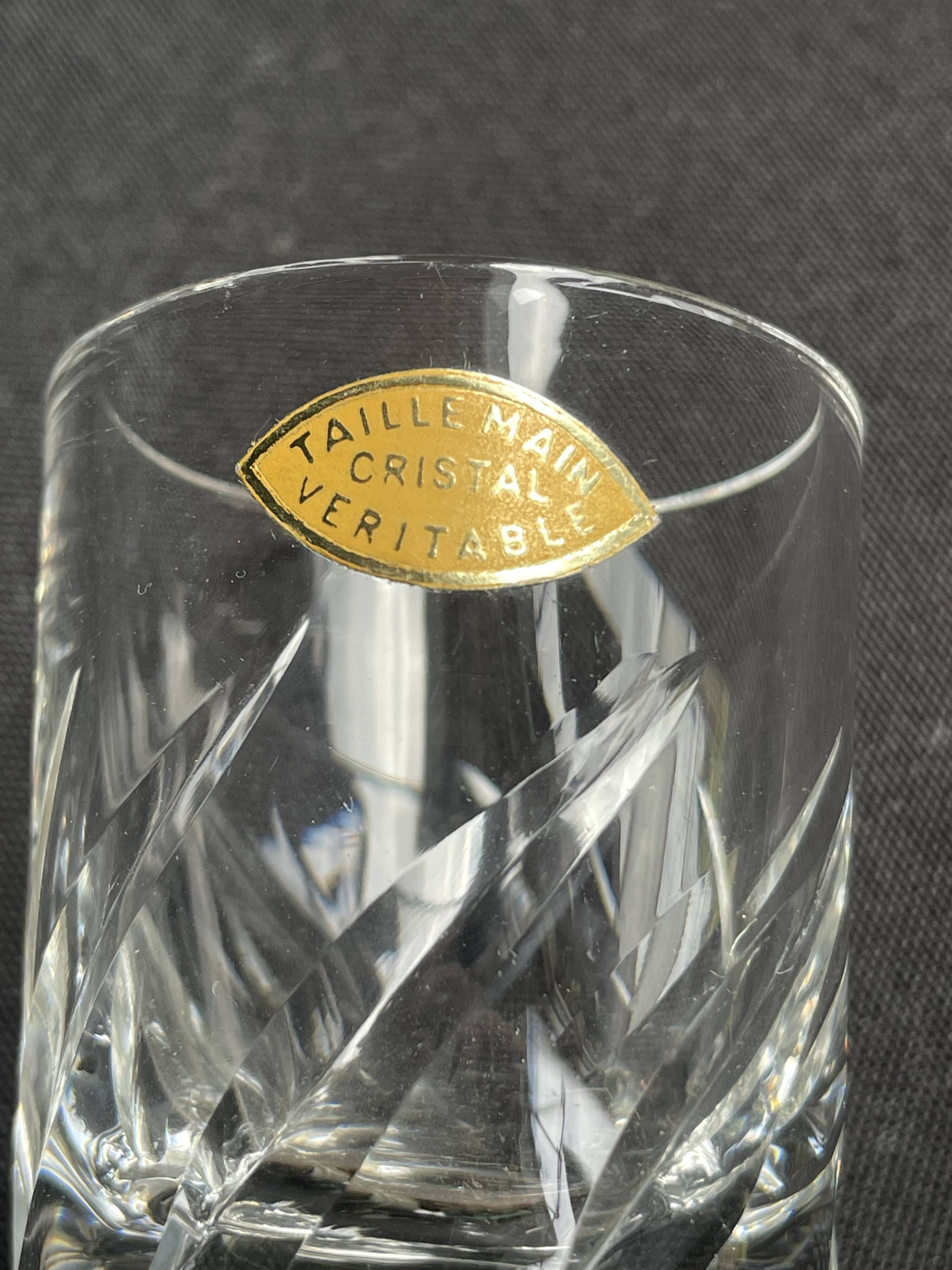 6 hand-cut crystal glasses