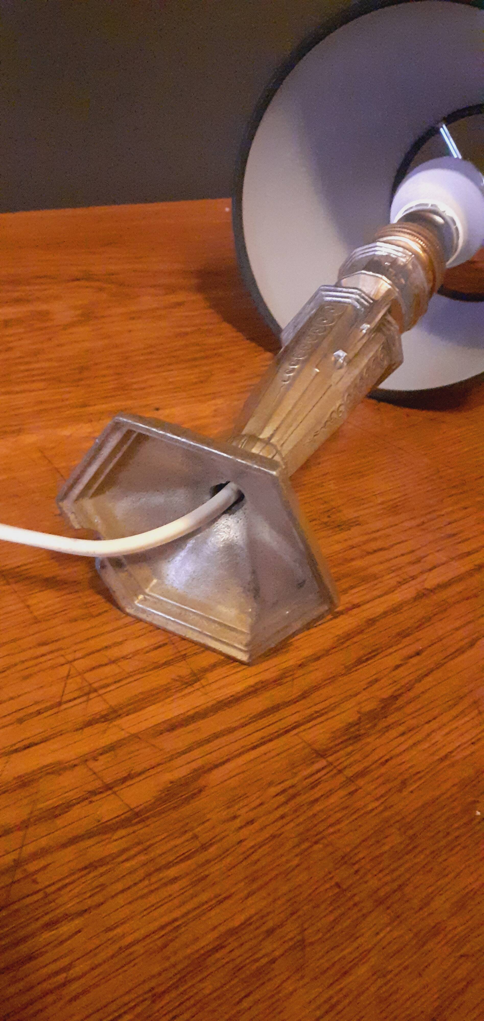 Art Deco lamp 1930 in tinned regula