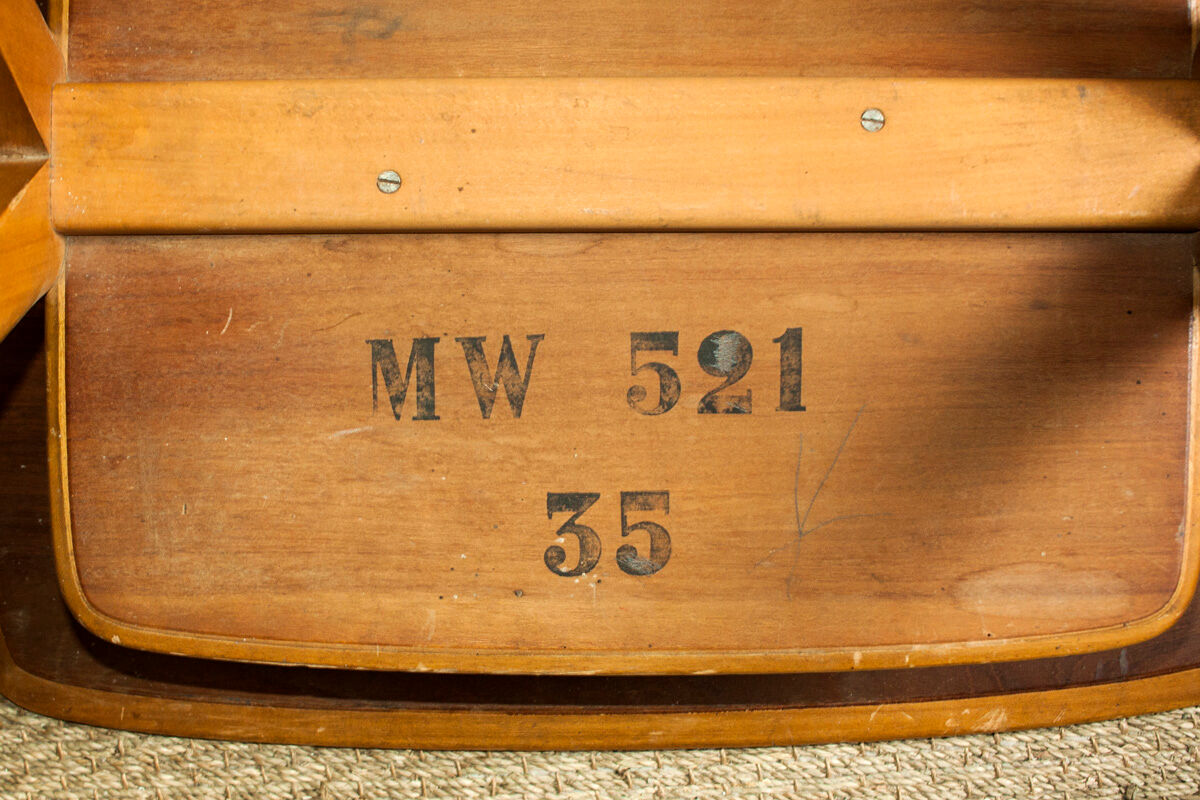 Table d'appoint scandinave
