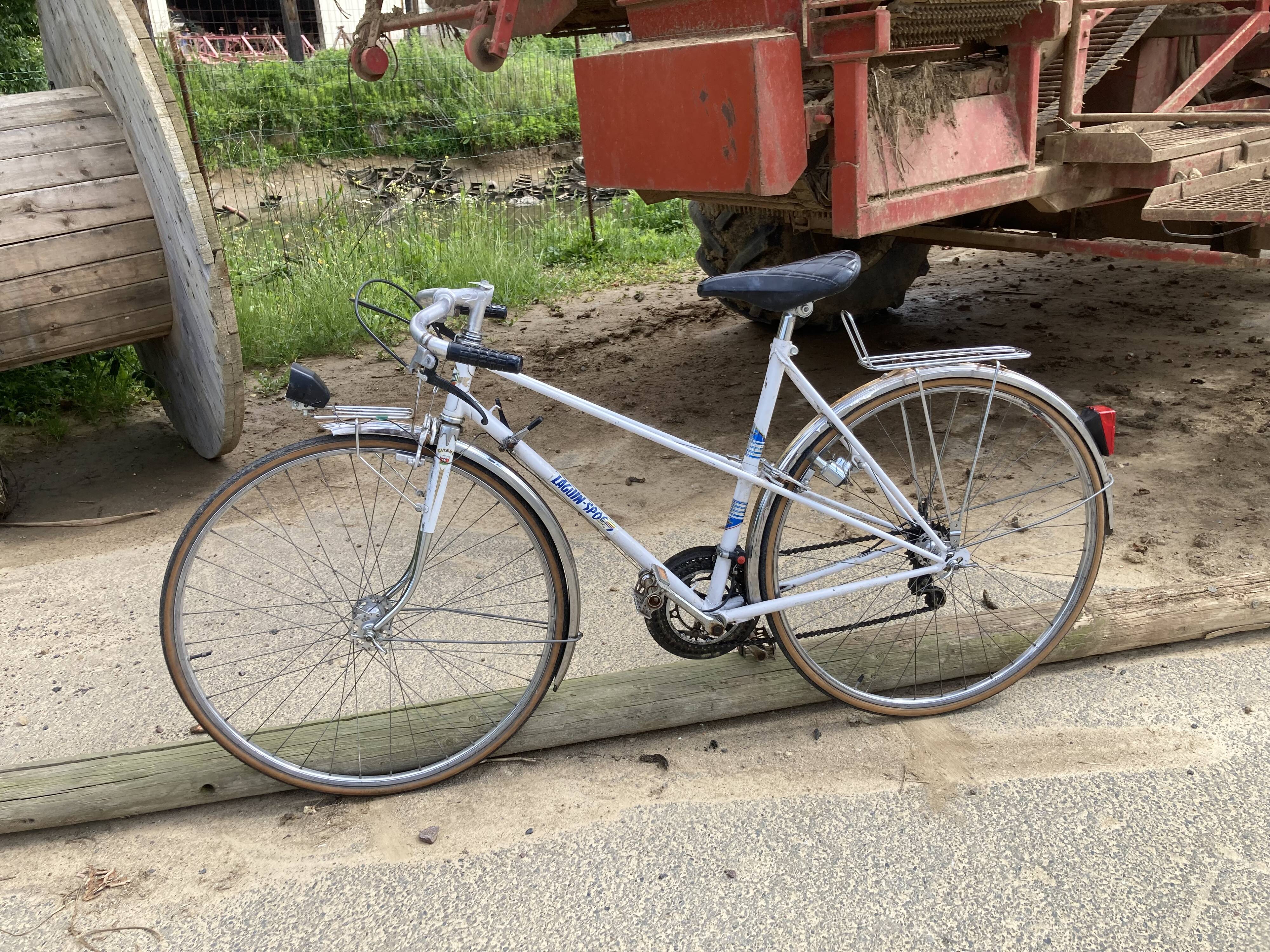 Road bike, 10 speeds Gypsy brand 70s