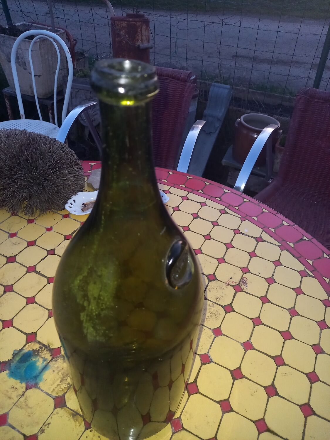 Bouteille Ancienne En Verre Soufflé – Sceau "LITRE 1827" Antique Français, Bon état