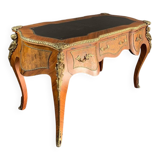 Bureau en marqueterie et bronze doré style Louis XV, XIXème siècle