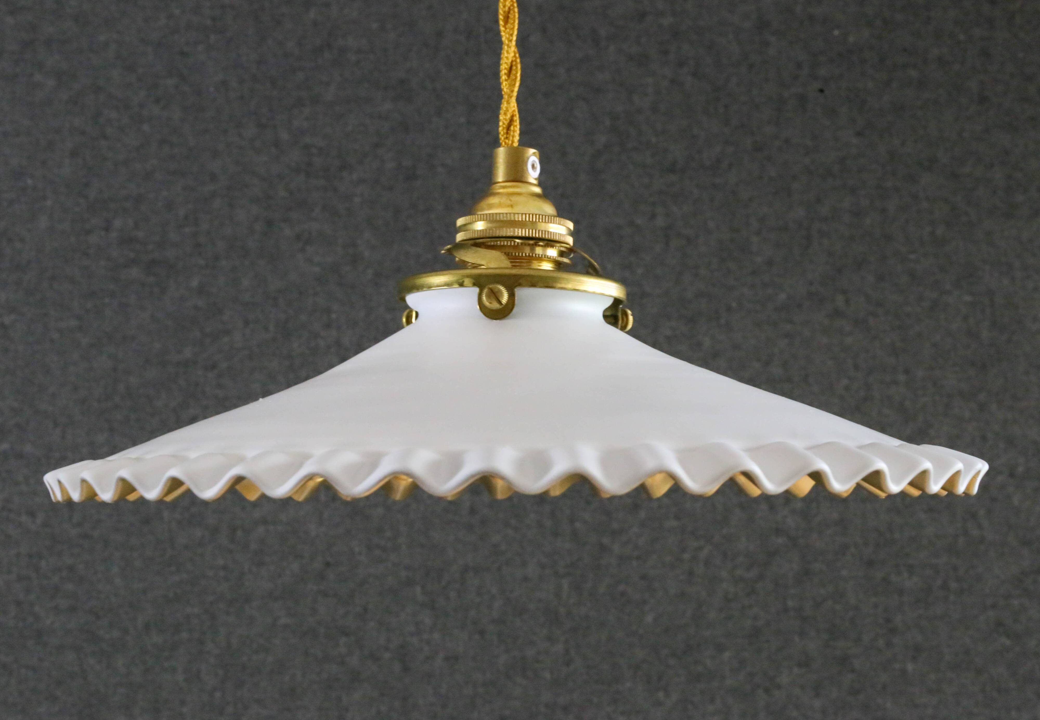 Pendant light in antique glass painted in white and gold - new socket and cable