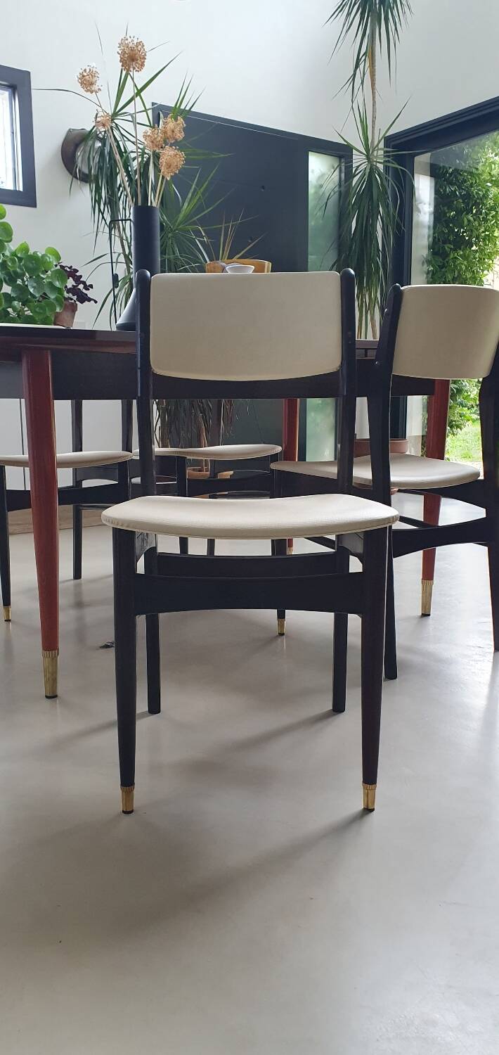 Vintage dining room