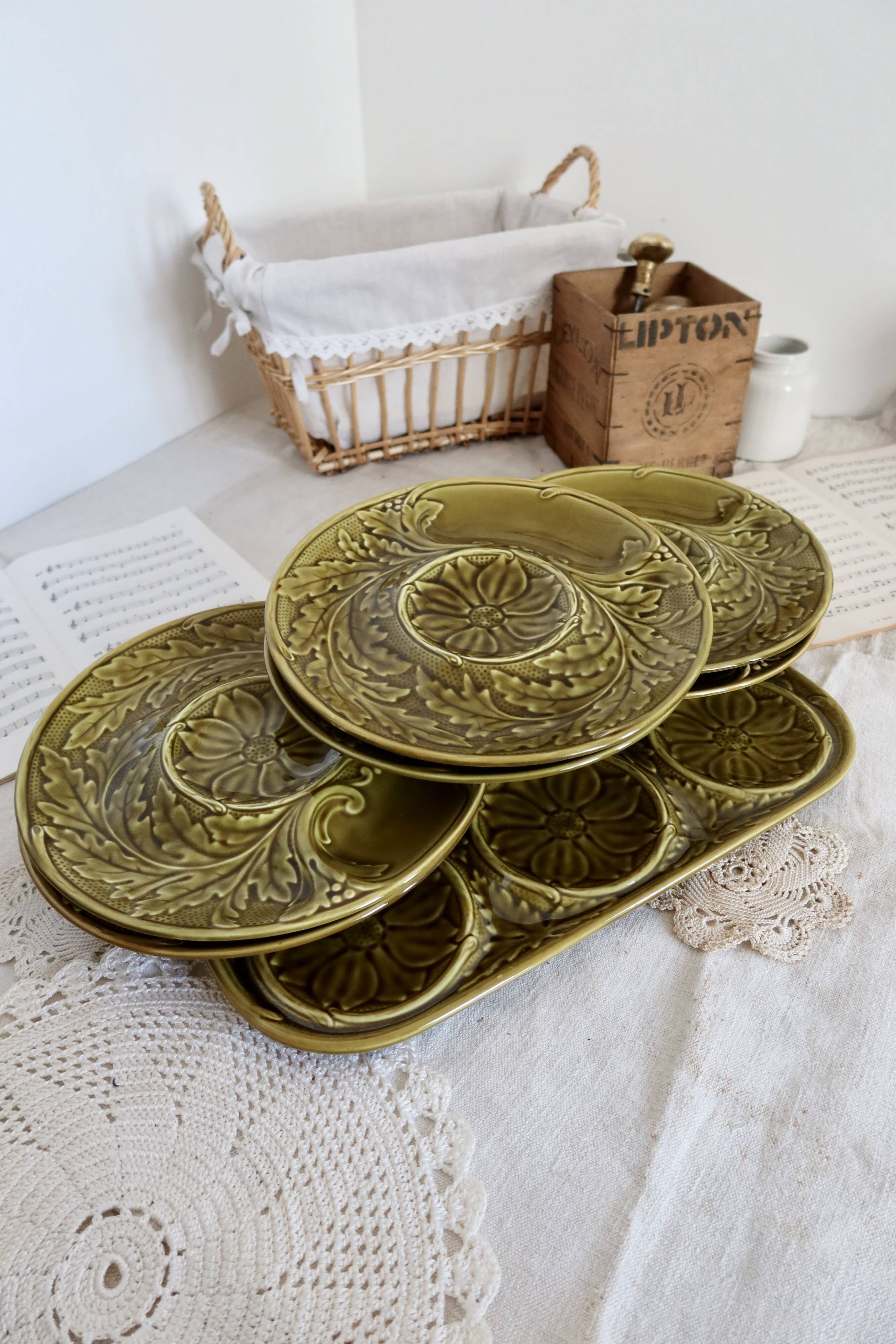 Gien 1960s 7-piece barbotine artichoke tableware set