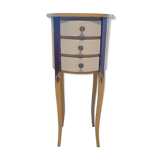 Pedestal table