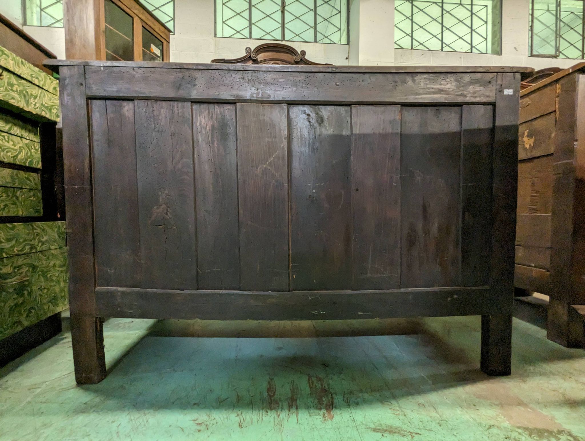 Louis XIV period chest of drawers in walnut