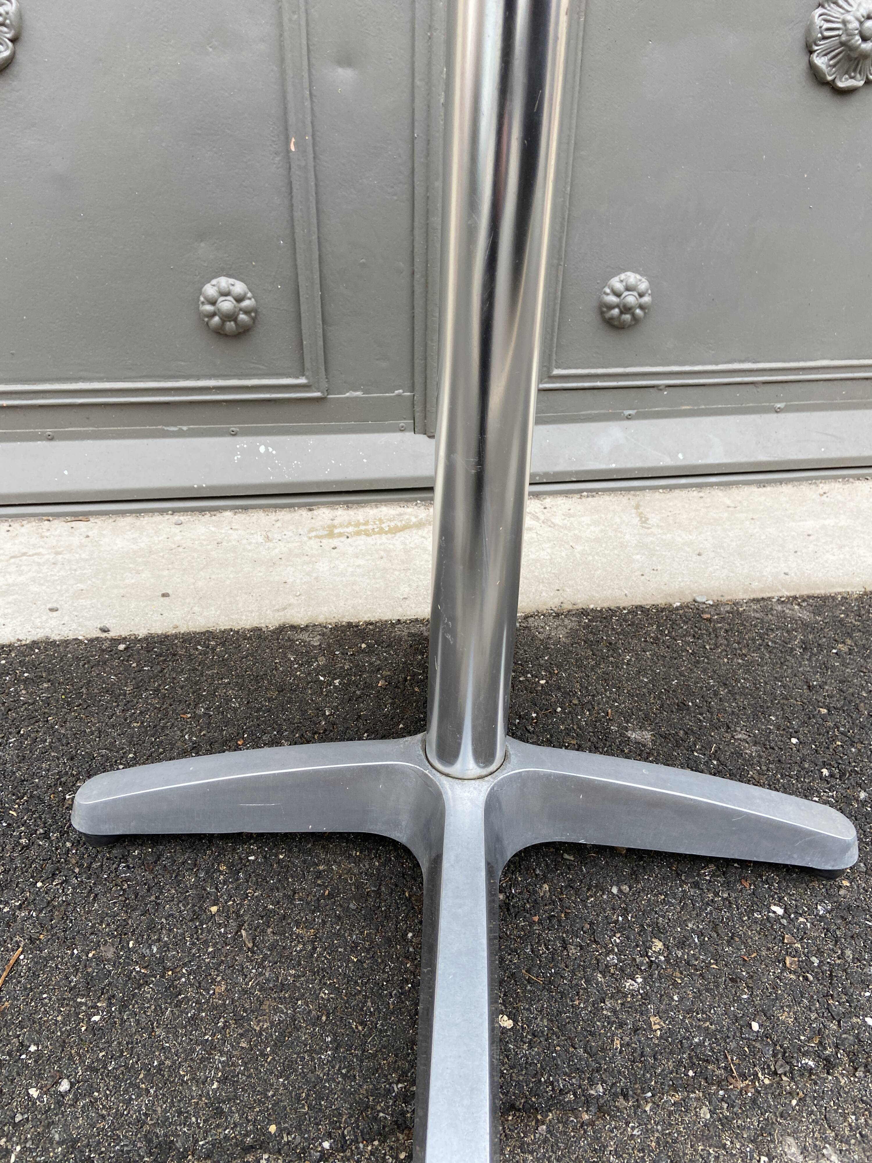 Guéridon table de terrasse bistrot vintage