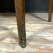 Louis XV toilet table curved in precious wood marquèterie