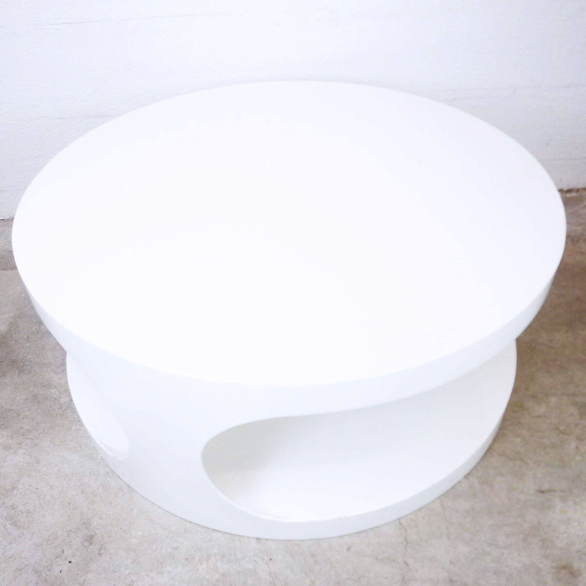 Cylindrical coffee table 60s