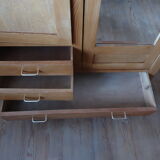 Compas foot cabinet