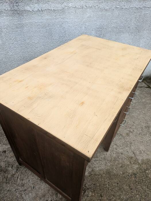 Adult desk from the 40s