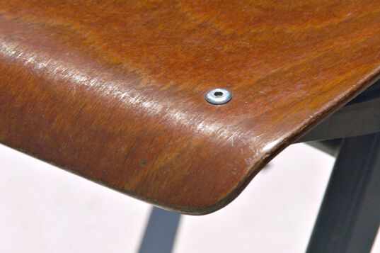 Result of Friso Kramer Chair for child