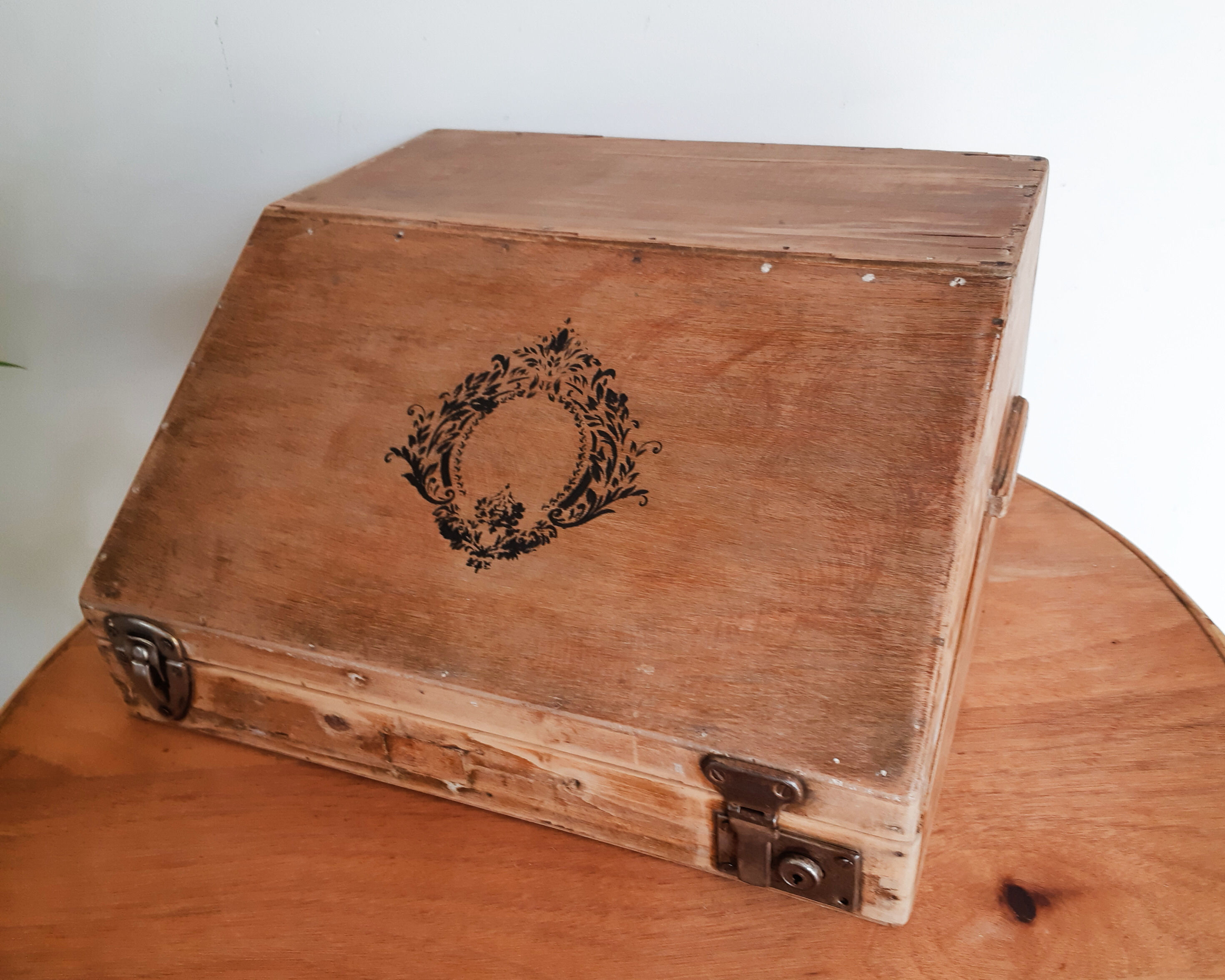 Old wooden box, treasure box