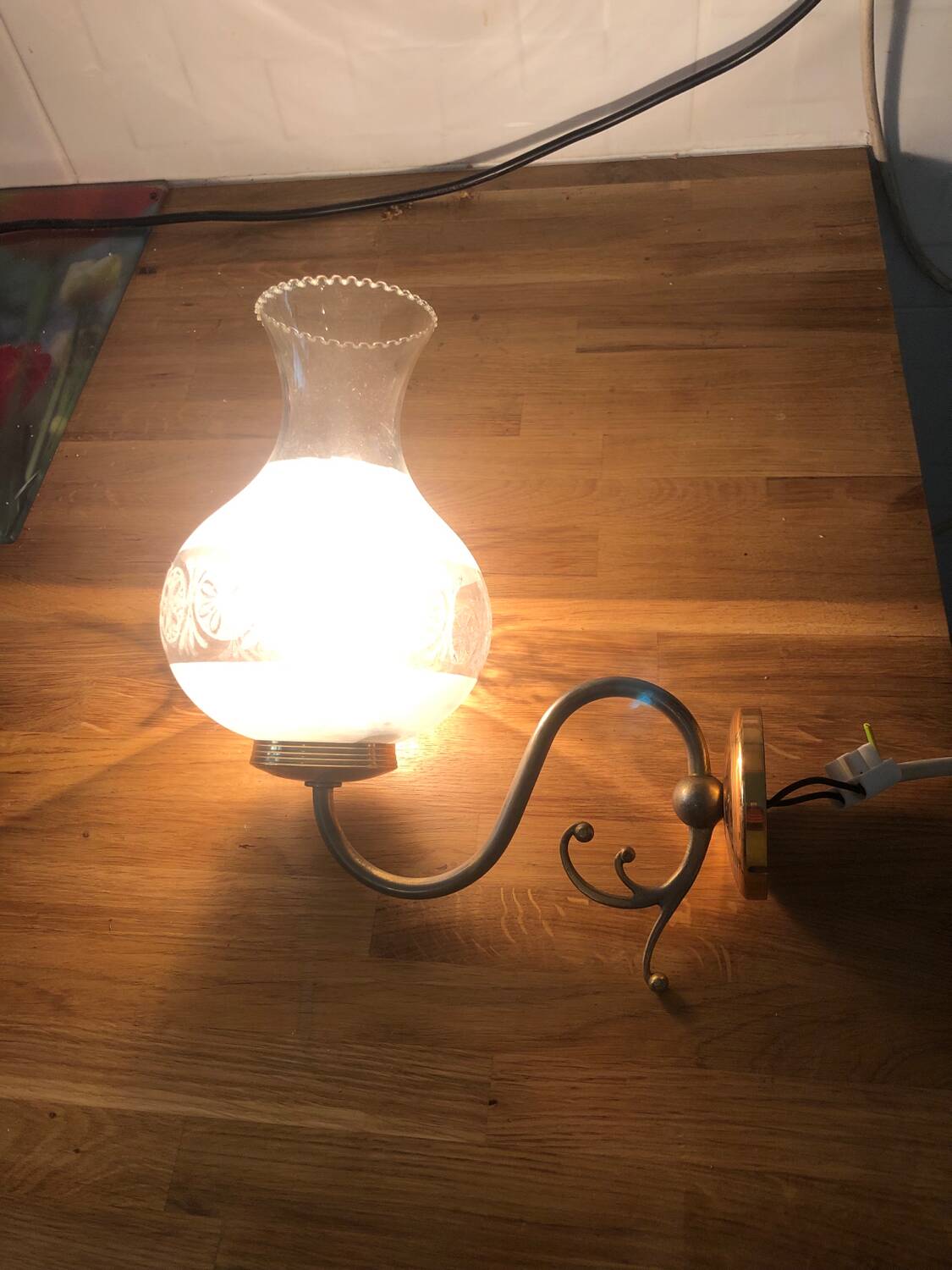 Lustre laiton vintage et ses apiques