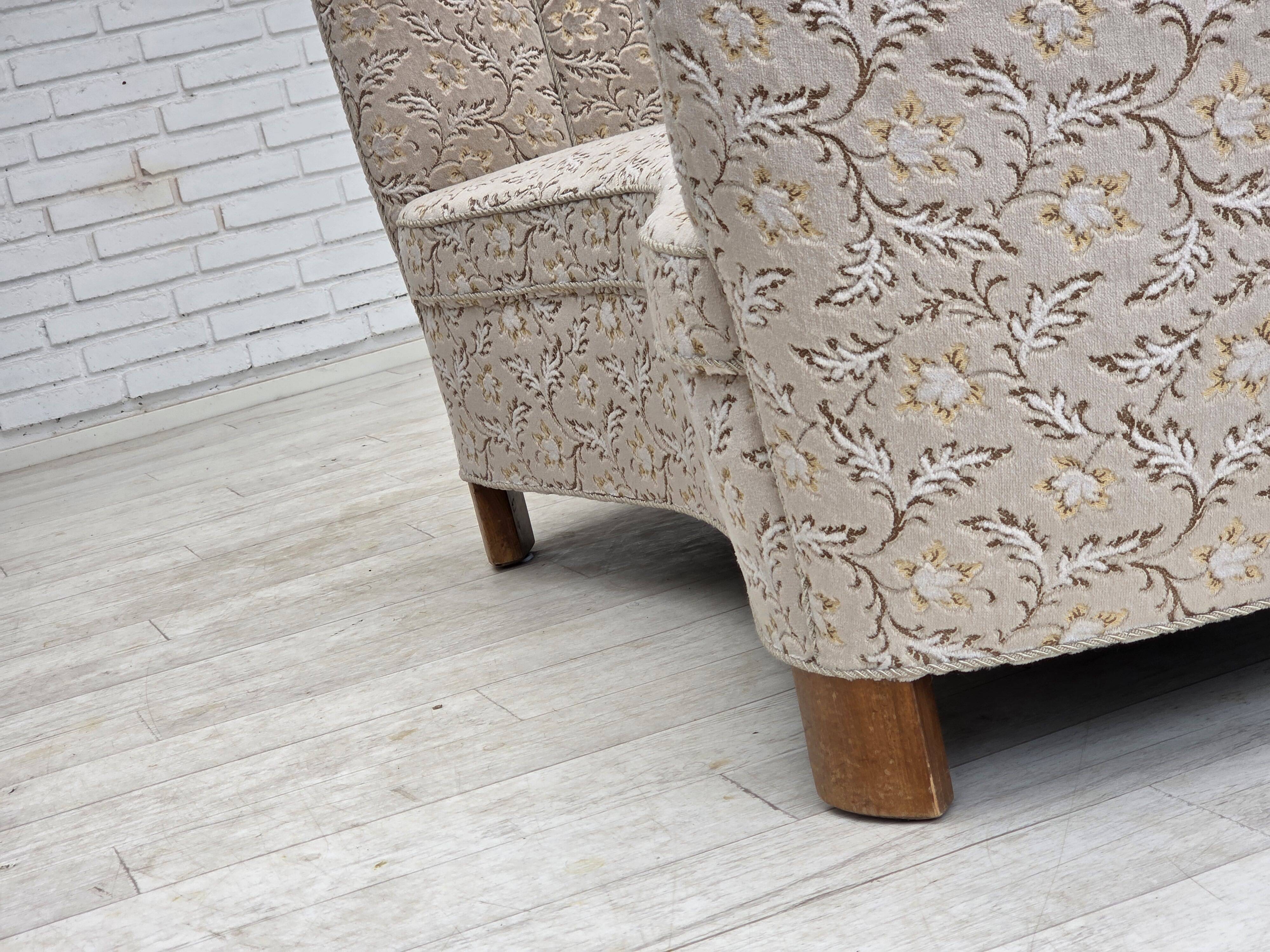 Canapé "Banane" danois 2 places des années 1970, velours d'origine.