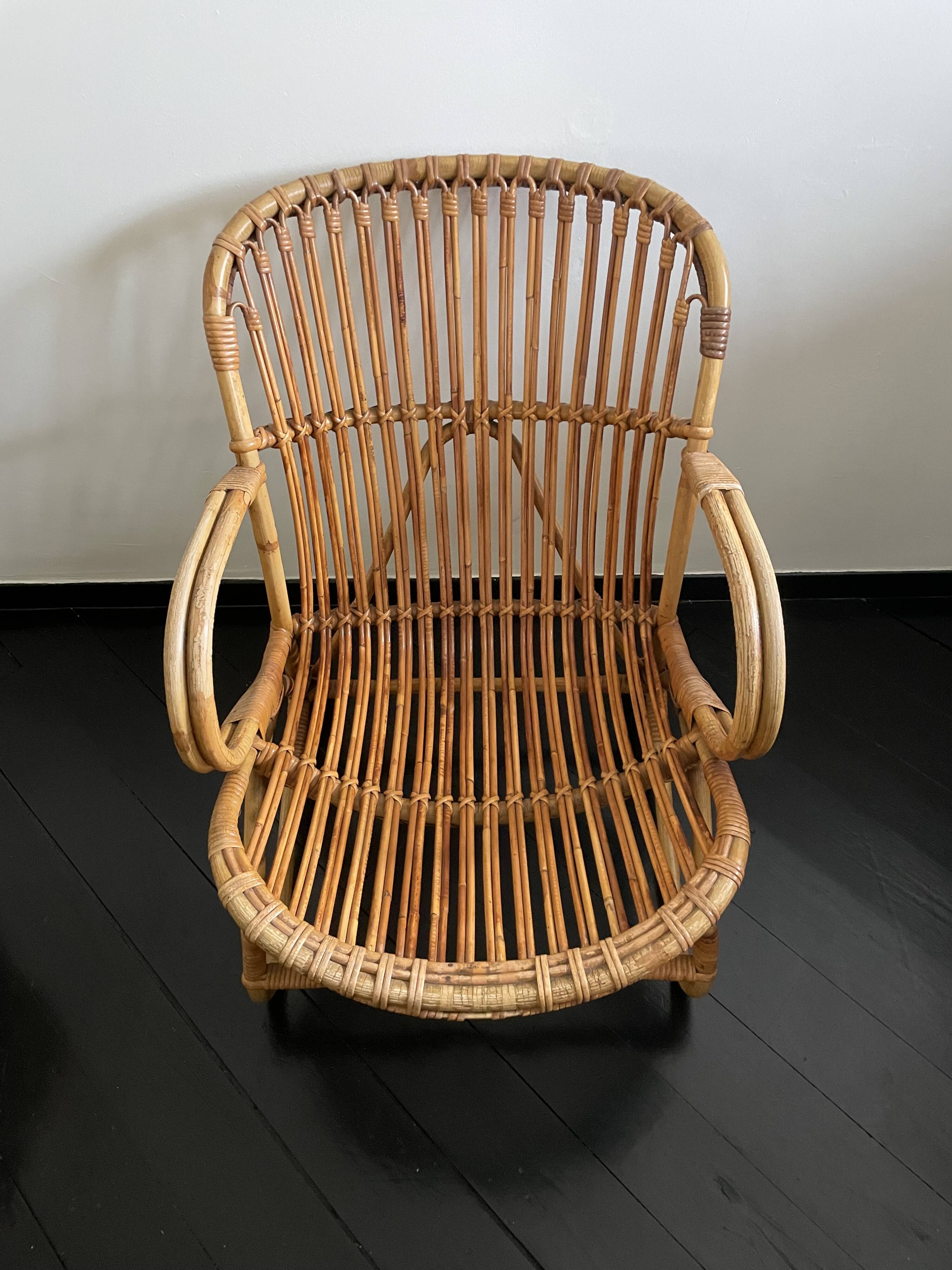 His and hers rattan lounge chairs, Rohé Noordwolde