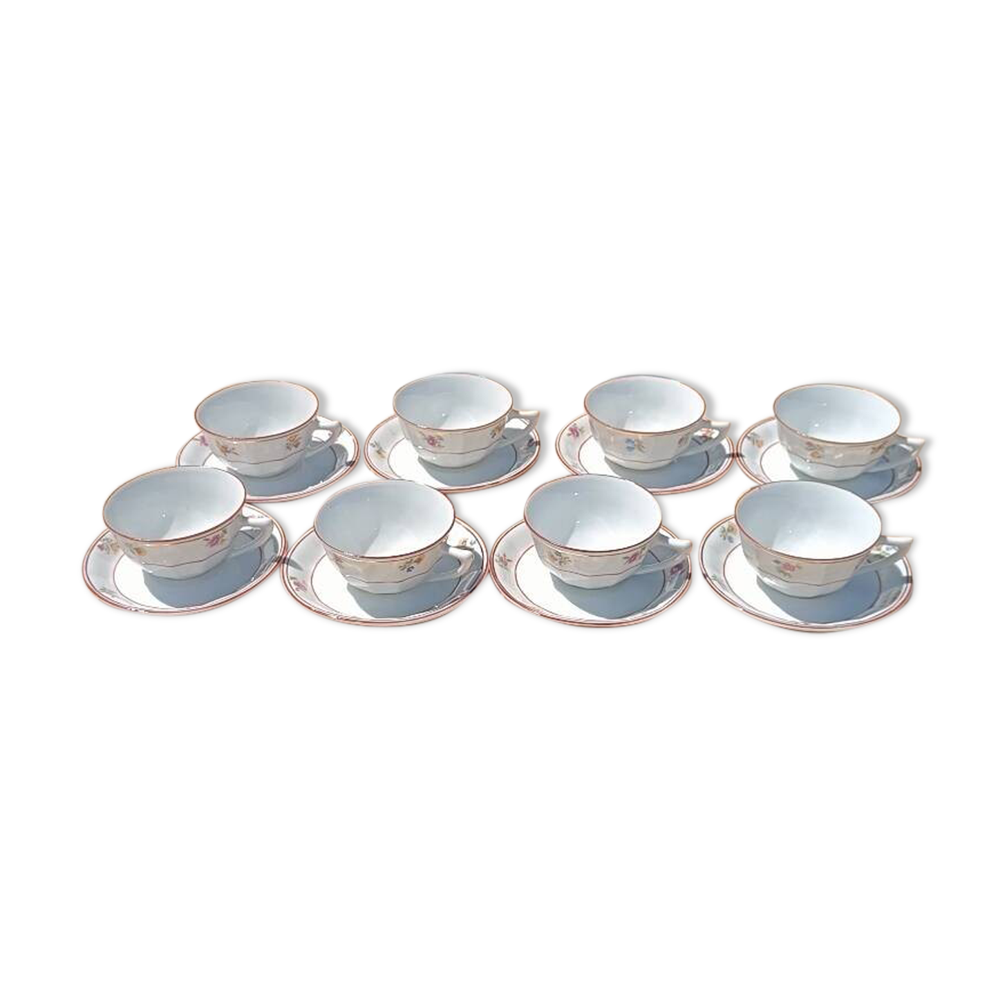 Floral porcelain cups