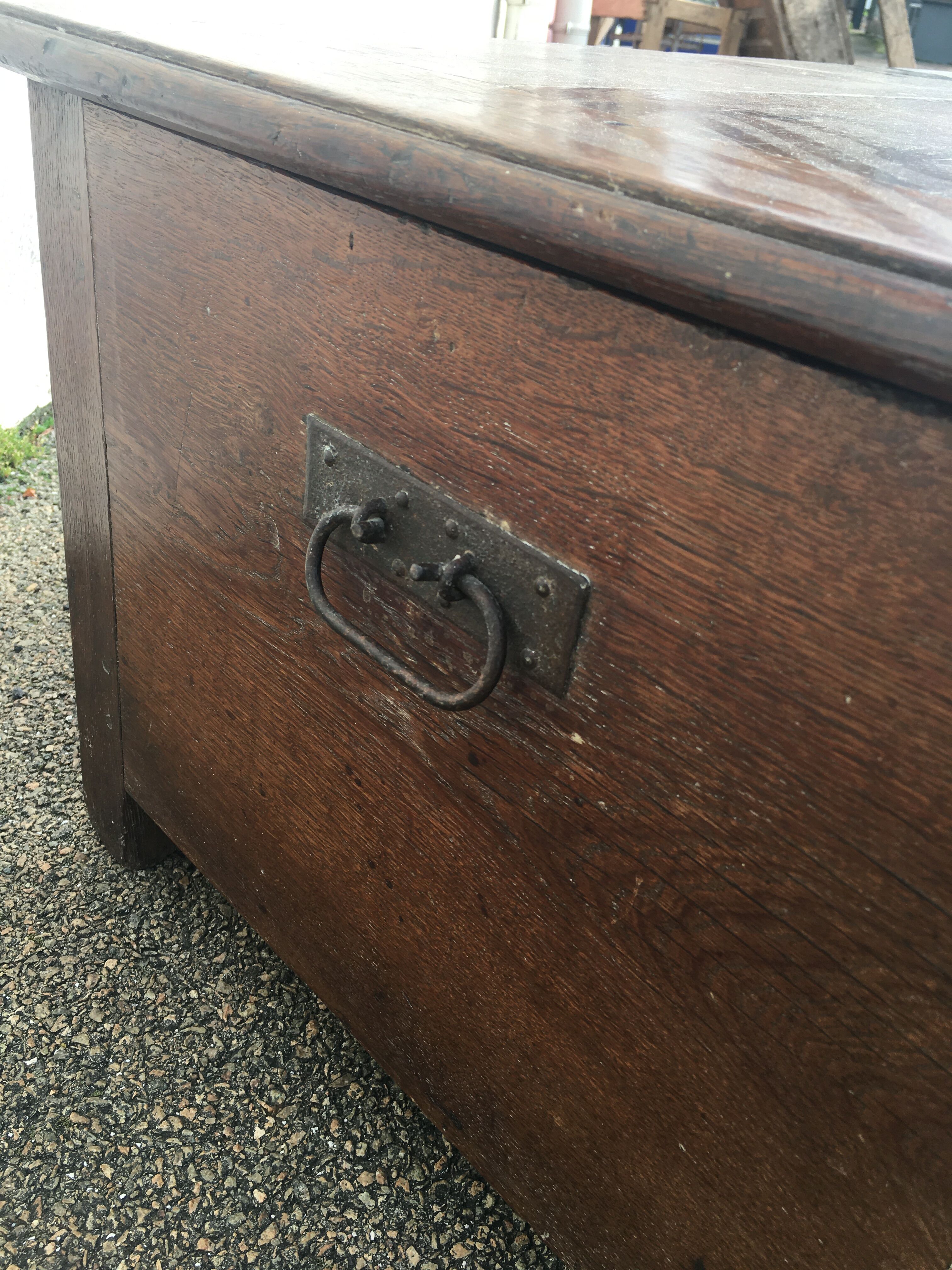 Old solid oak chest early XVIII Brutalist