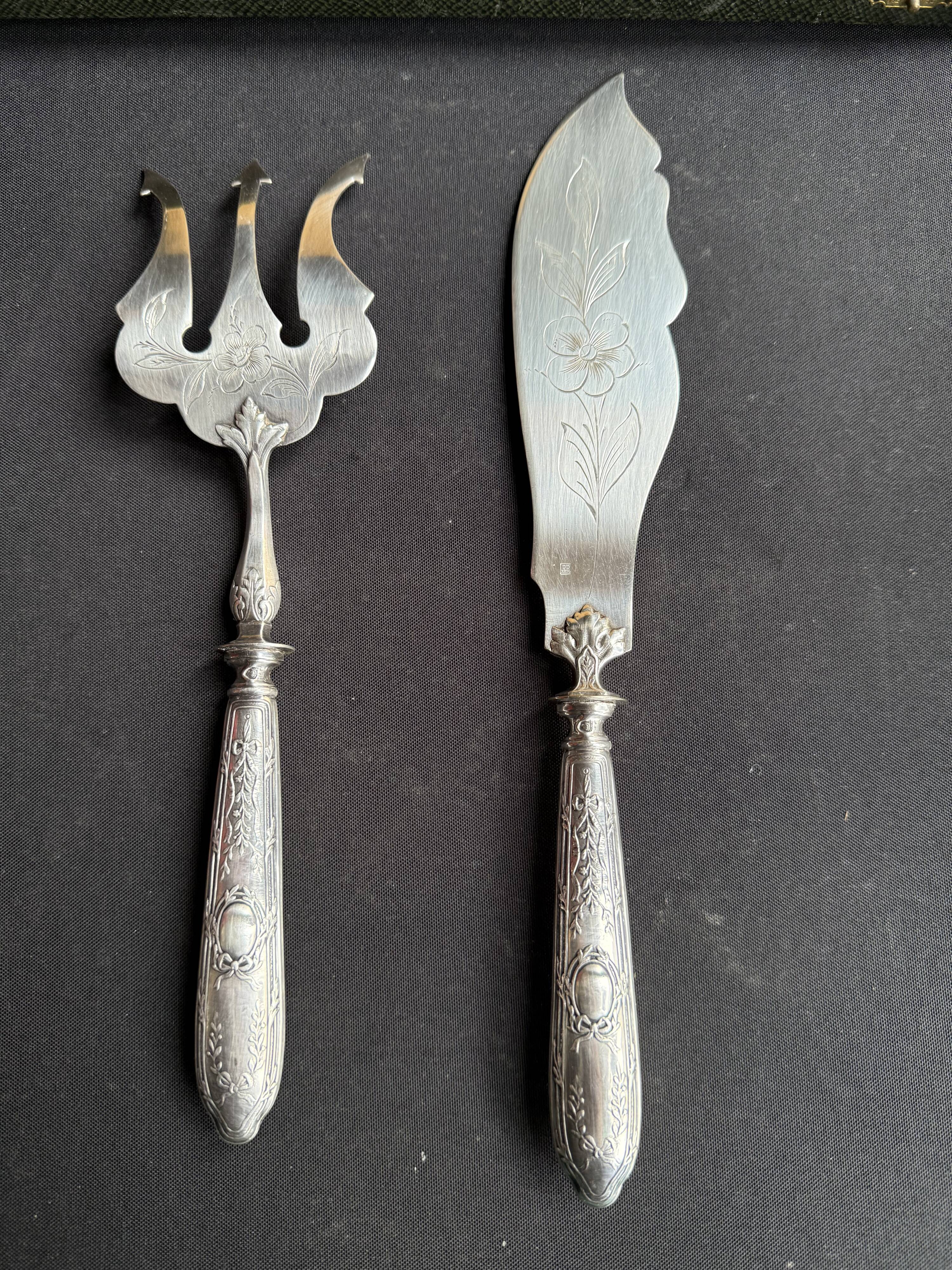 Fish Serving Cutlery – Silver and Silver Plated