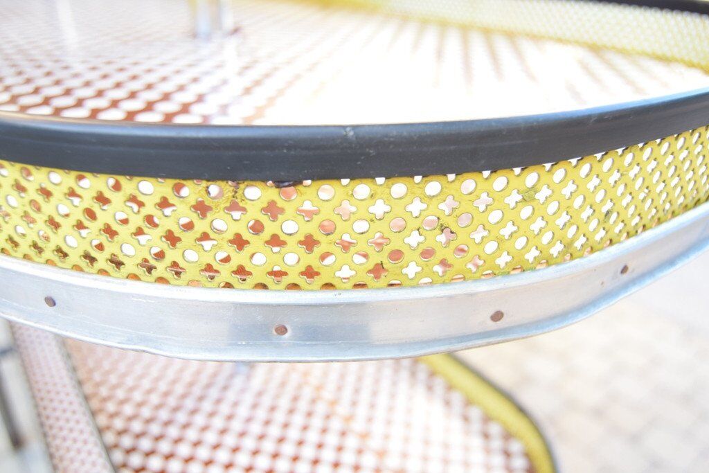 Dessert Or Store Gondola