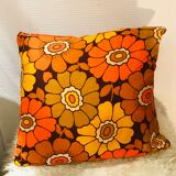 Flower cushion 70s