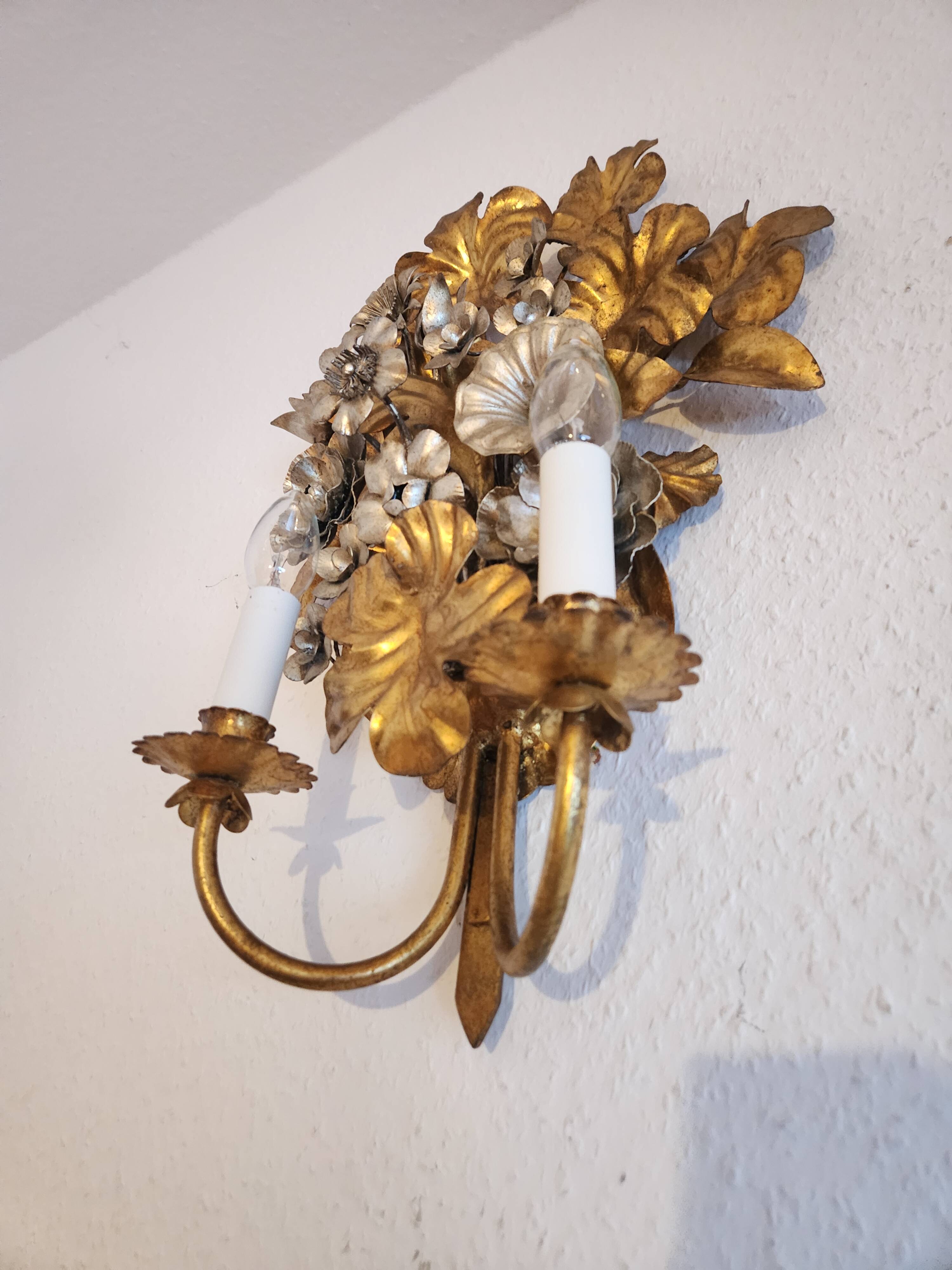 S.Salvadori Wandlampe vergoldet ersilbert Blumenmuster