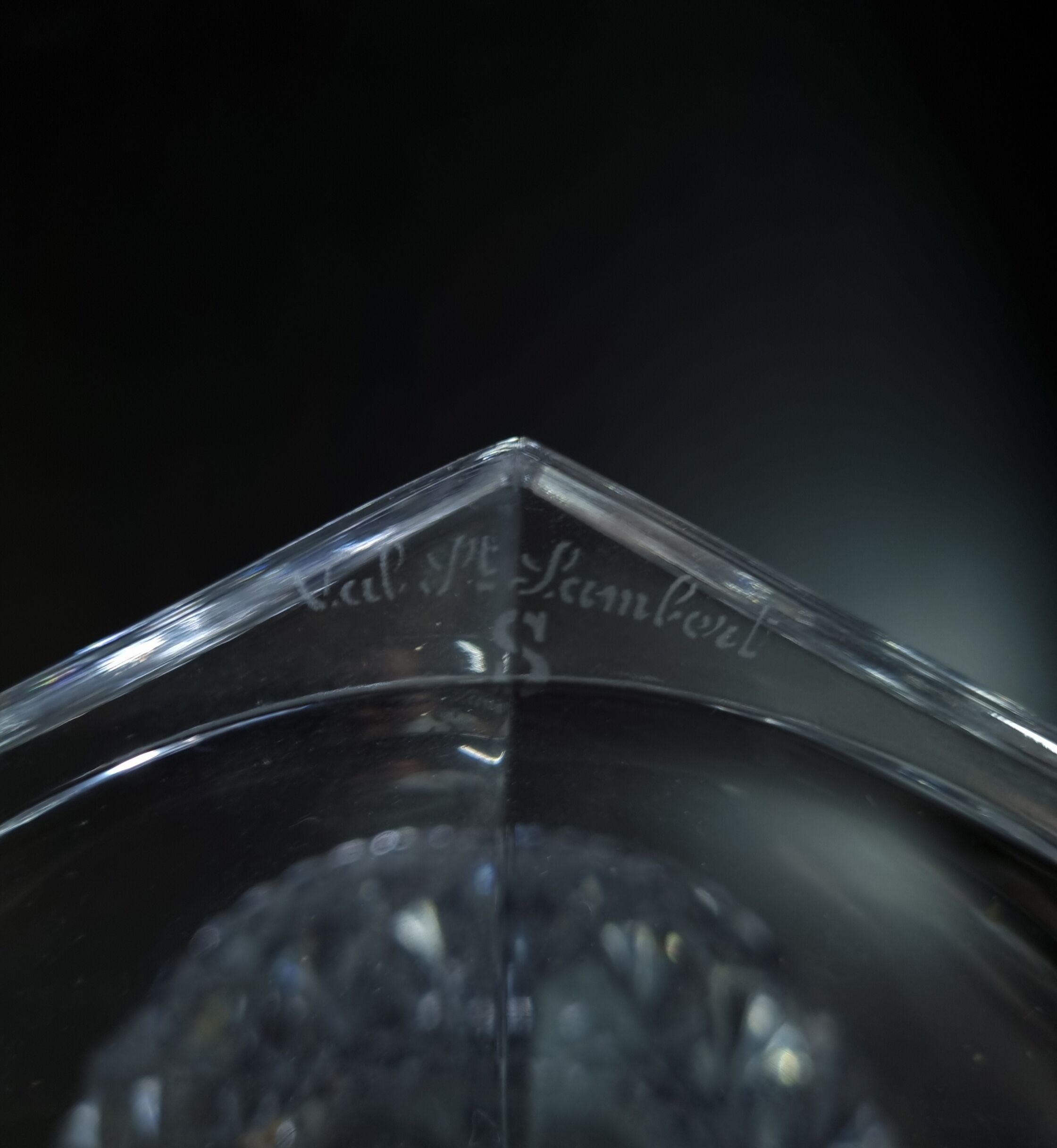 Pair of Medici crystal vases from Val-Saint-Lambert