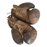 Ancienne paire de gants de boxe en cuir