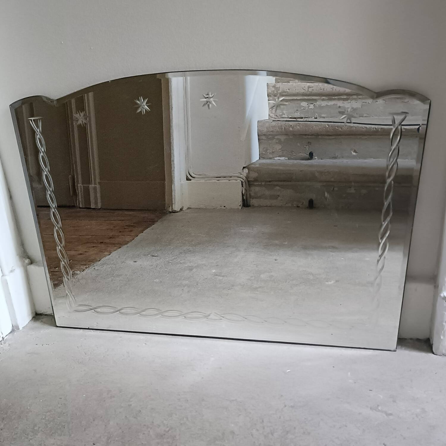 Bevelled Art Deco mirror