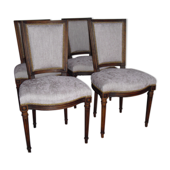 Lot of 4 chairs